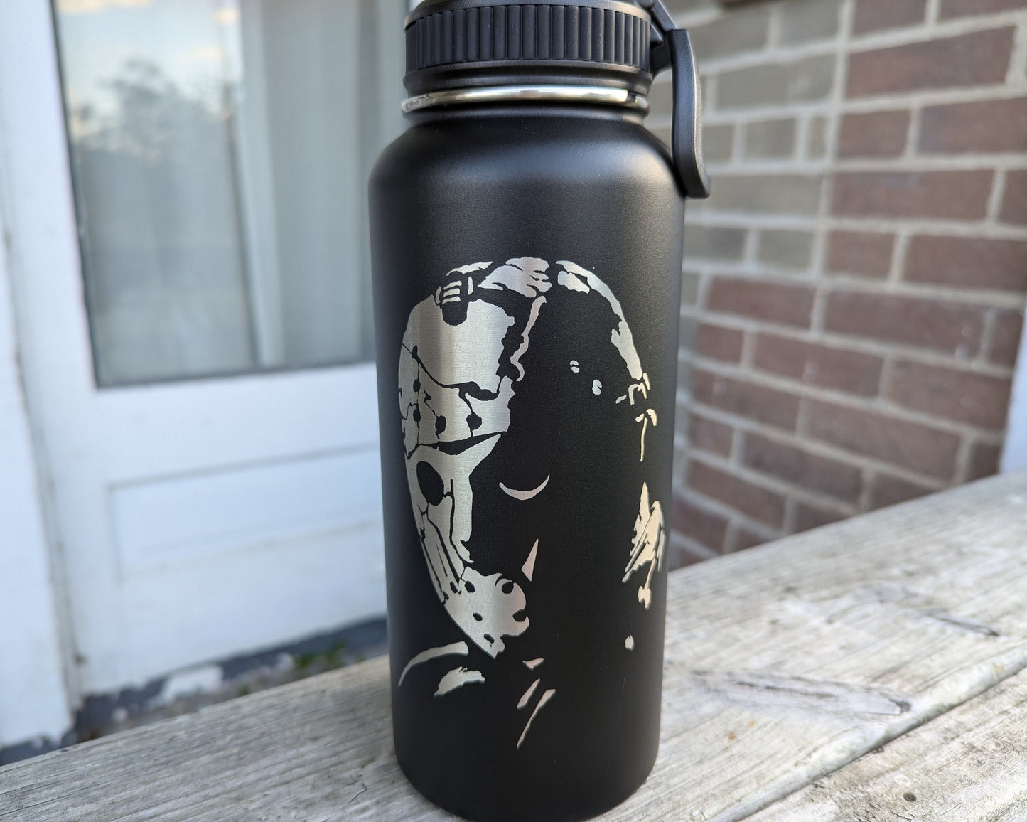 Horror Character Stainless Steel Water Bottle - Double Wall Insulated 32 oz - Michael Myers Jason Freddy Predator Creature Alien