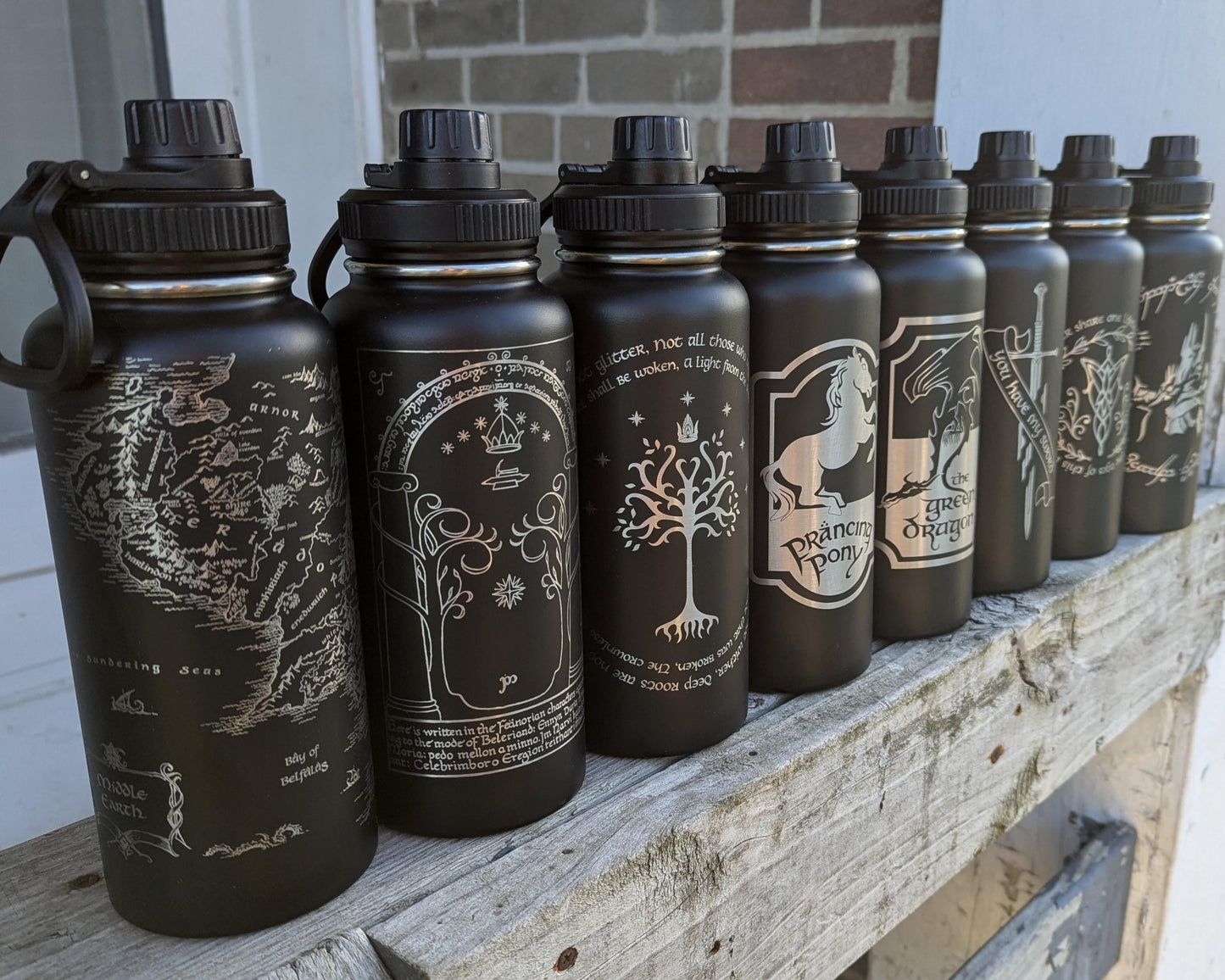 Lord of the Rings Stainless Steel Water Bottle - Hydroflask Double Insulated Vacuum 32 oz - Personalized Middle Earth map LOTR