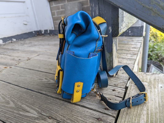 Post-Apocalyptic Wasteland Survivalist Mini Roll-Top Leather Bag