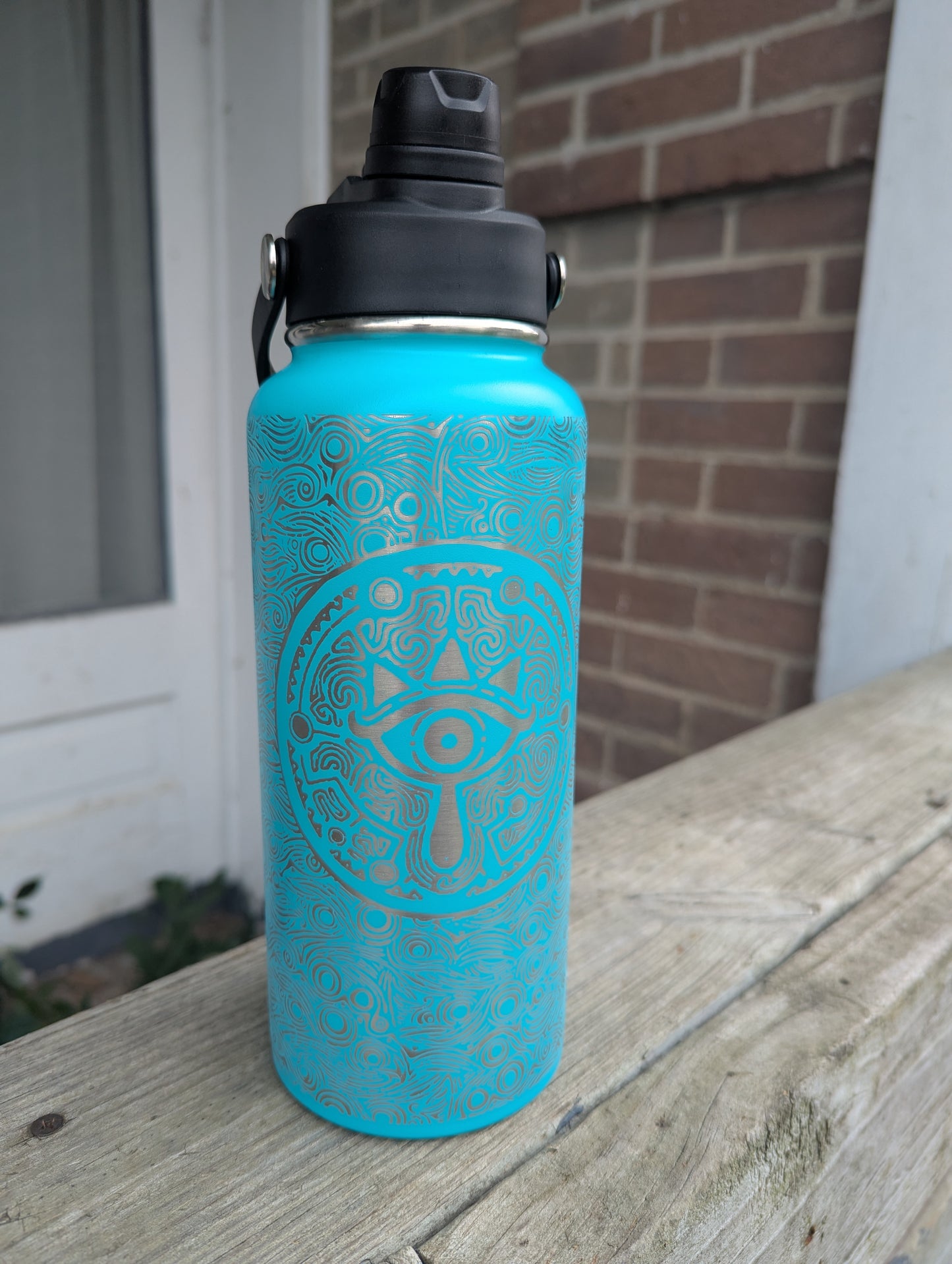 Legend of Zelda Stainless Steel Water Bottle, 32 oz, Double Wall Insulated, Personalized
